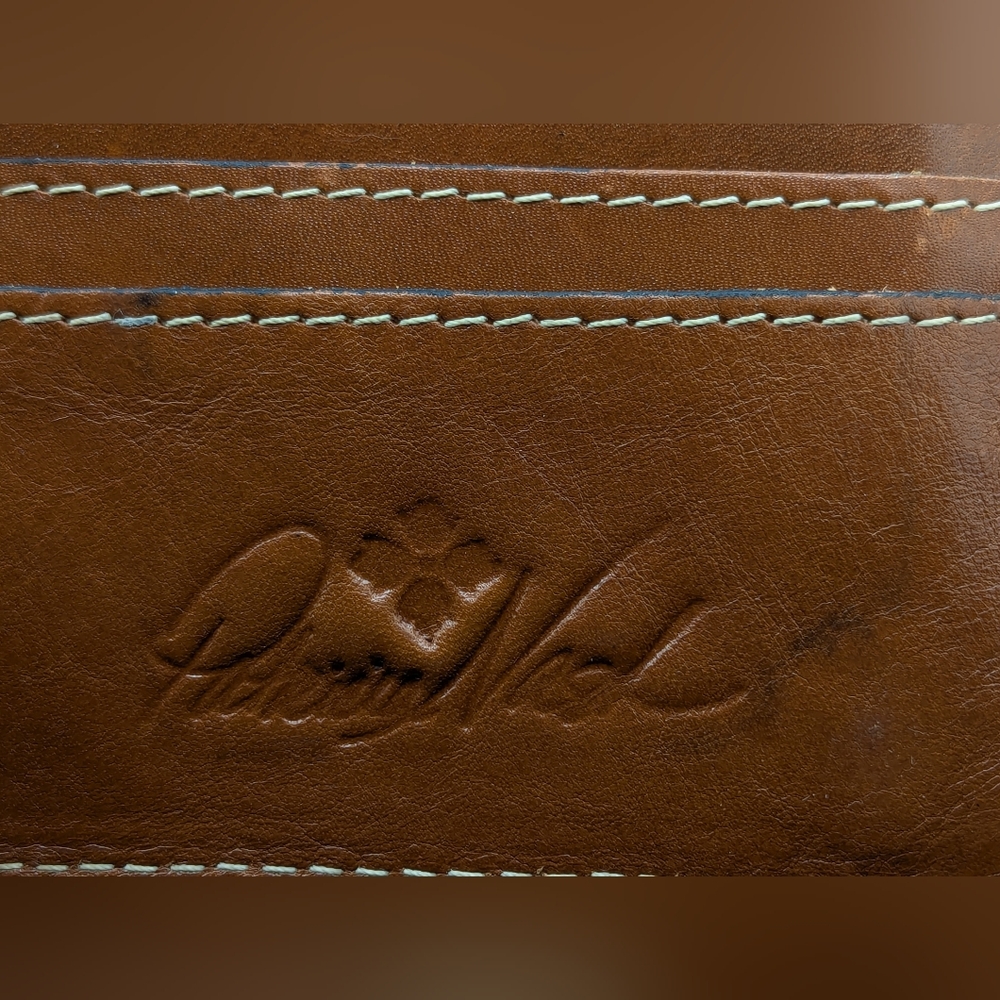Patricia Nash Stylish Brown Gorgeous Leather Wristlet - Picture 8 of 10